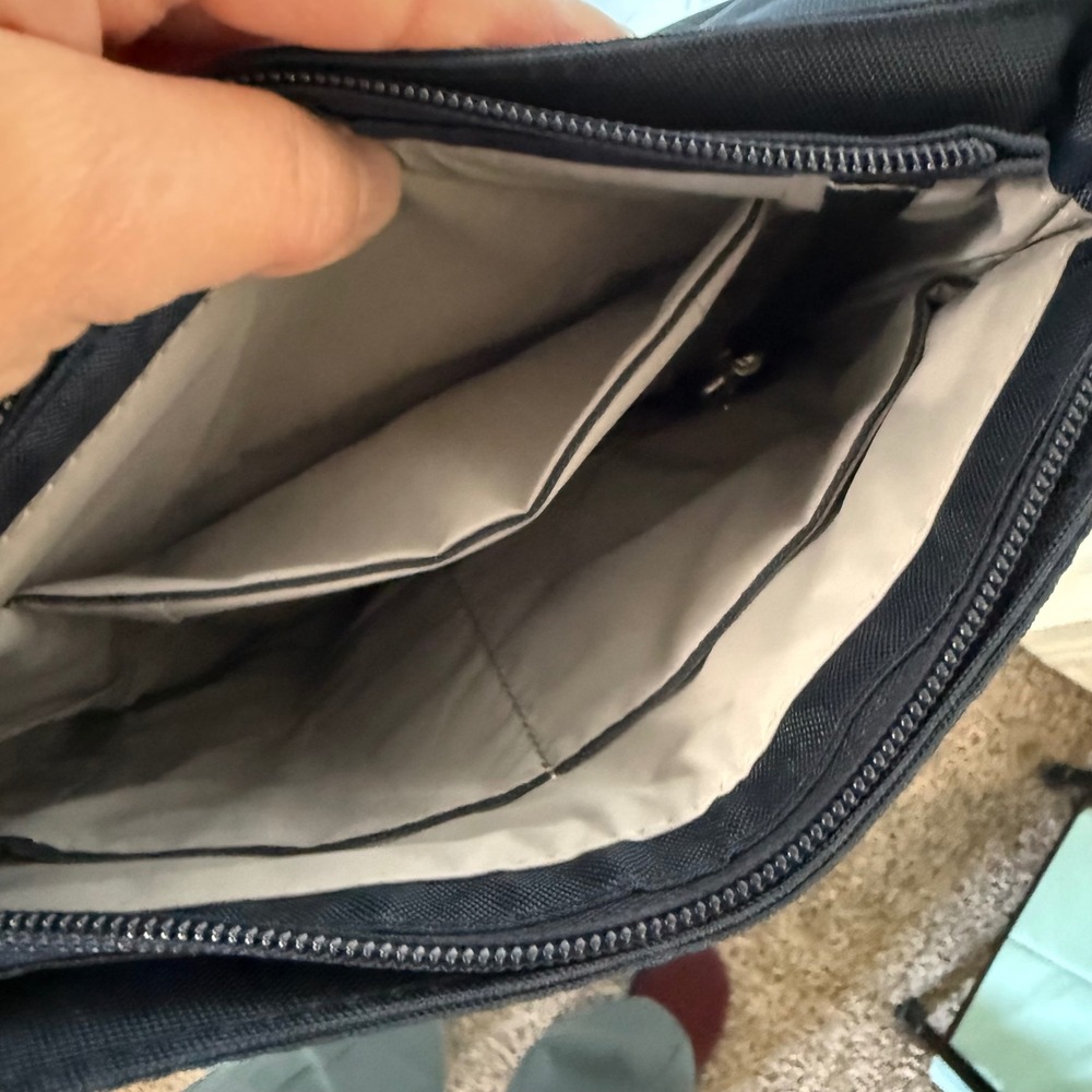 Travelon Anti-Theft Crossbody Bag Women Navy Blue NEW RFID Classic Collection - Picture 6 of 8